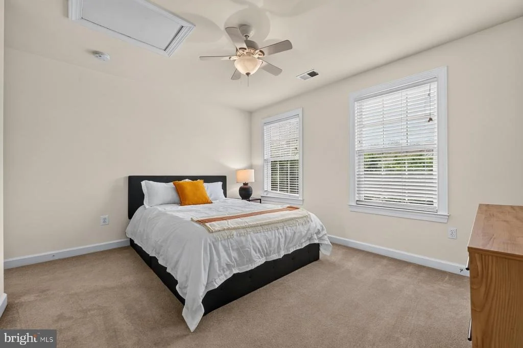 Photo of 810 MORAN DRIVE