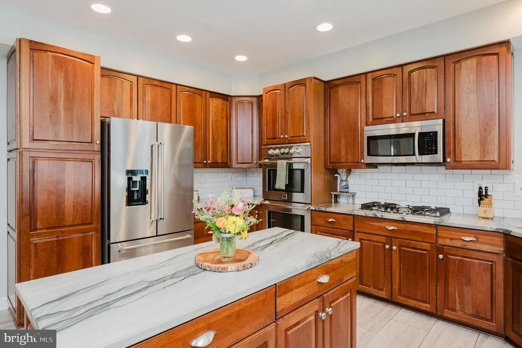 Photo of 2320 QUEENSBURY DRIVE