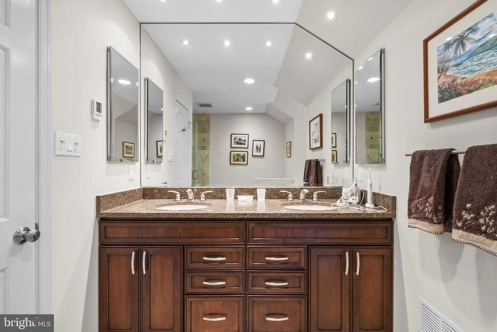 Photo of 5820 MAGIC MOUNTAIN DRIVE