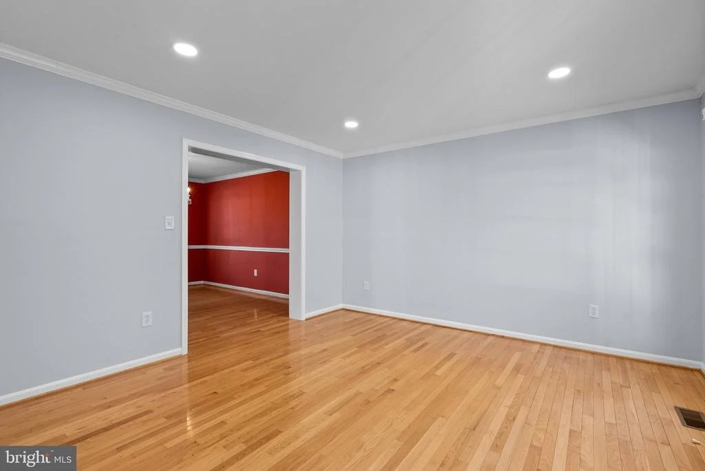 Photo of 1117 CRESTHAVEN DRIVE