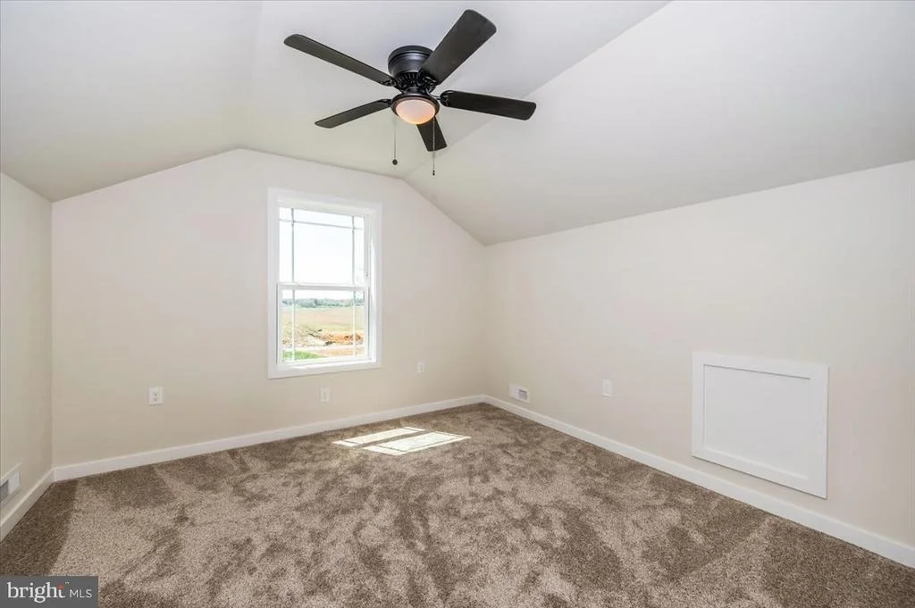 Photo of 460 SHADE TREE LANE