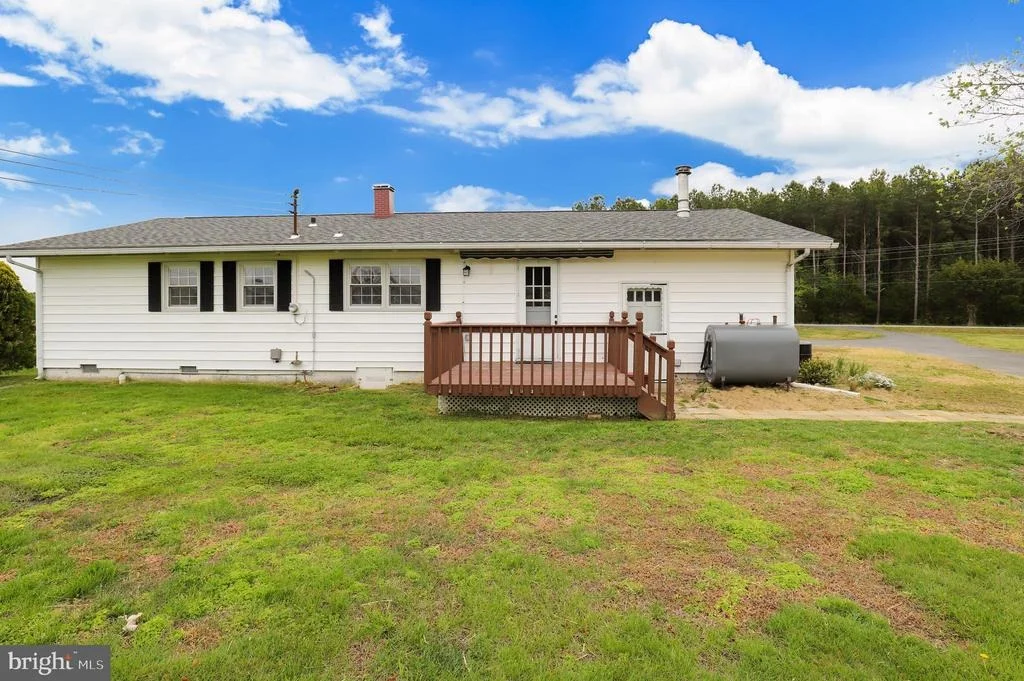 Photo of 48740 WYNNE ROAD