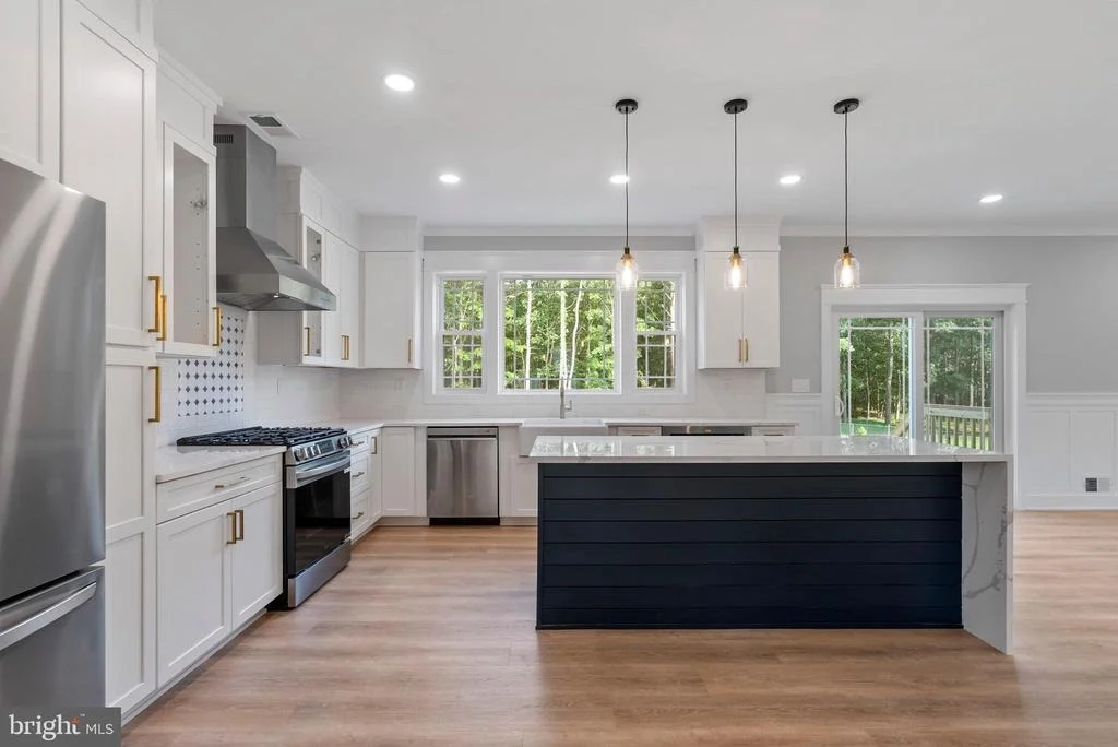 Photo of 21 NAUTILUS DRIVE