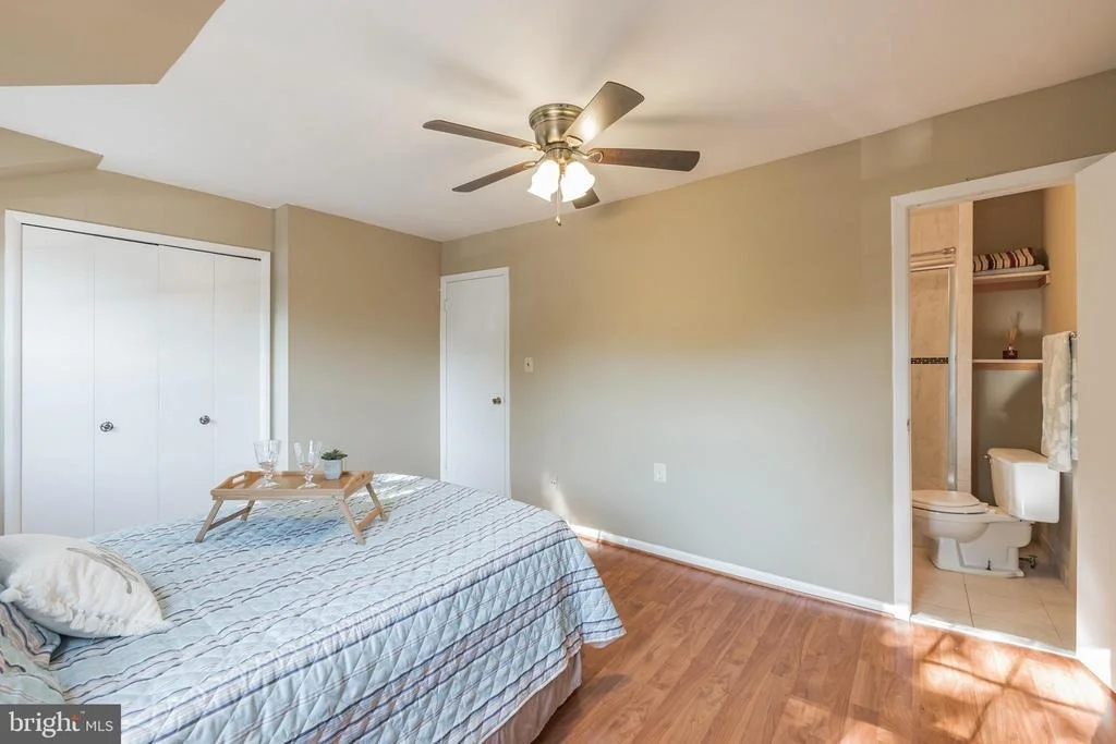 Photo of Unit 5C at 8471 IMPERIAL DRIVE