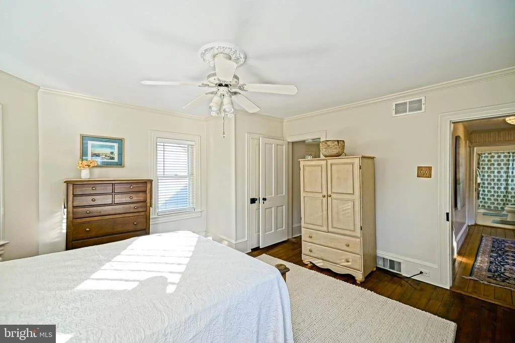 Photo of 111 KINGS HIGHWAY