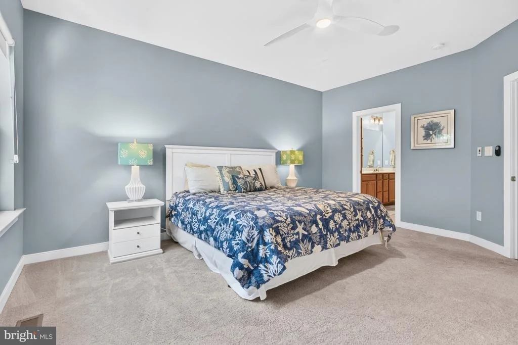Photo of Unit D2 at 29104 STRIPER HARBOR
