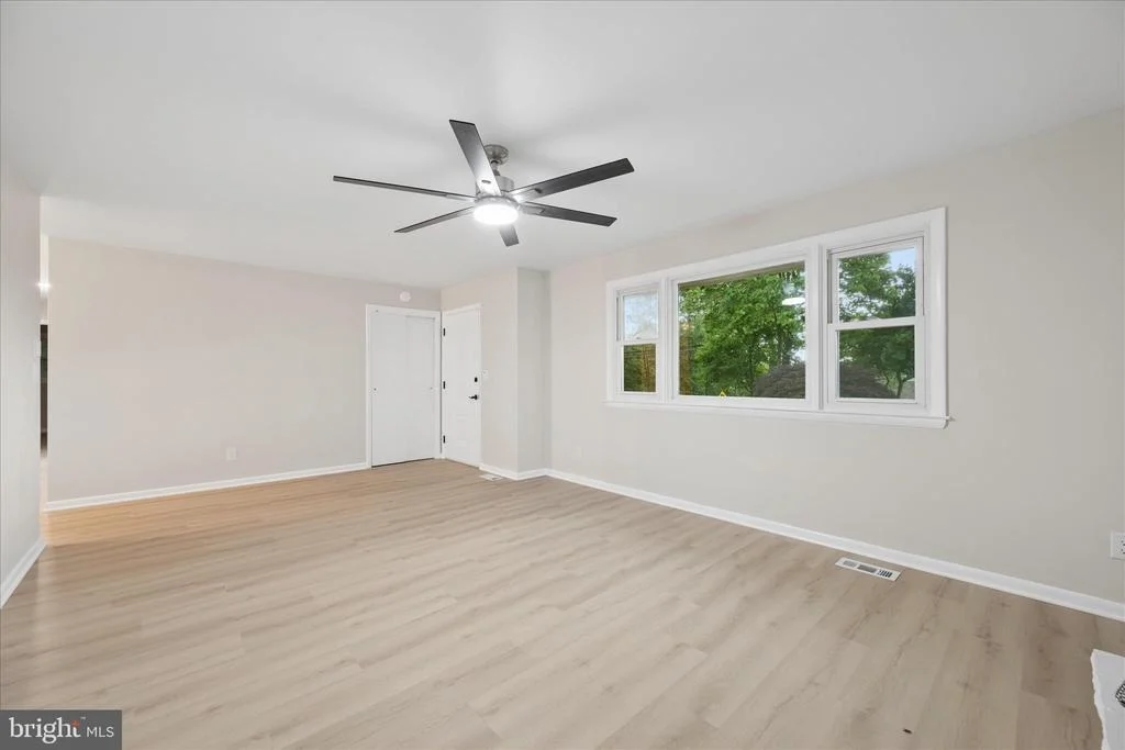 Photo of 7052 LINGANORE ROAD