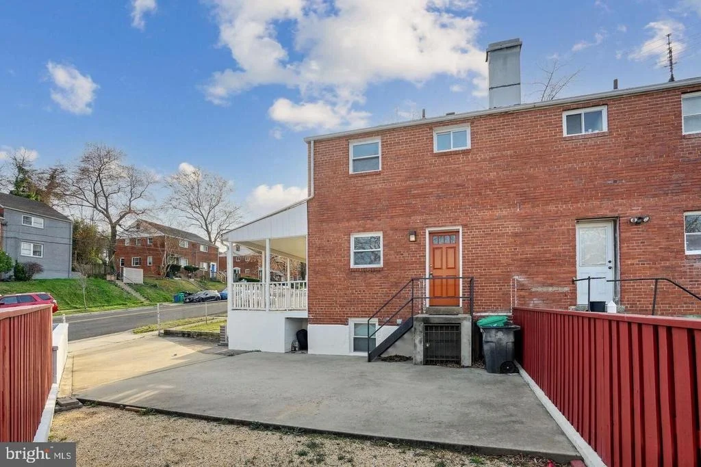 Photo of 6300 LONGFELLOW STREET