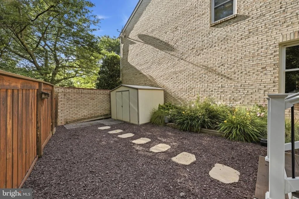 Photo of 12101 GATEWATER DRIVE