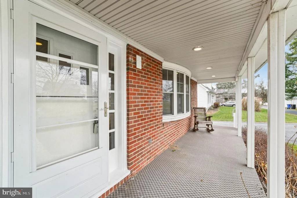 Photo of 307 BELLVIEW AVENUE