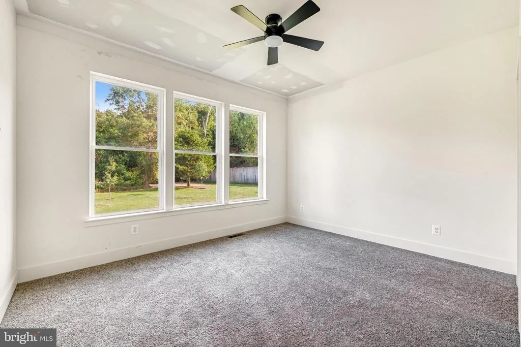 Photo of 1909 MITCHELL DRIVE