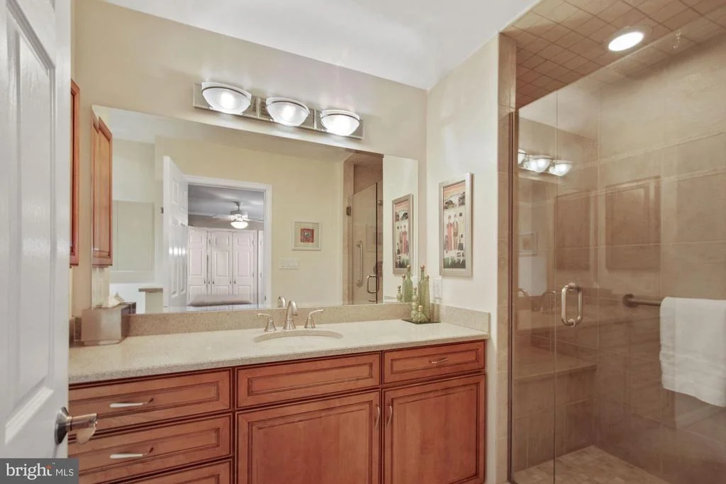 Photo of 11701 GREENLANE DRIVE