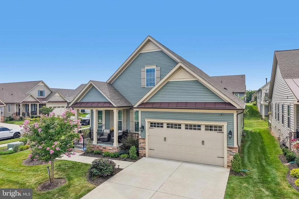 Photo of 2814 CAMOMILE DRIVE E