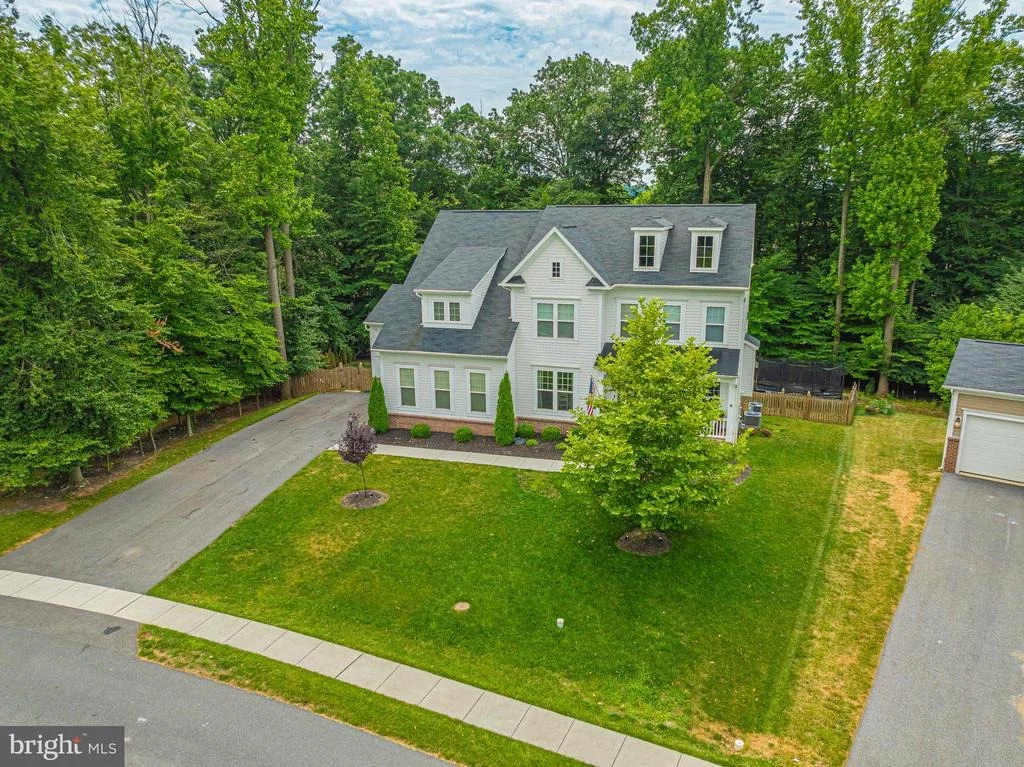 Photo of 6436 DRESDEN PLACE
