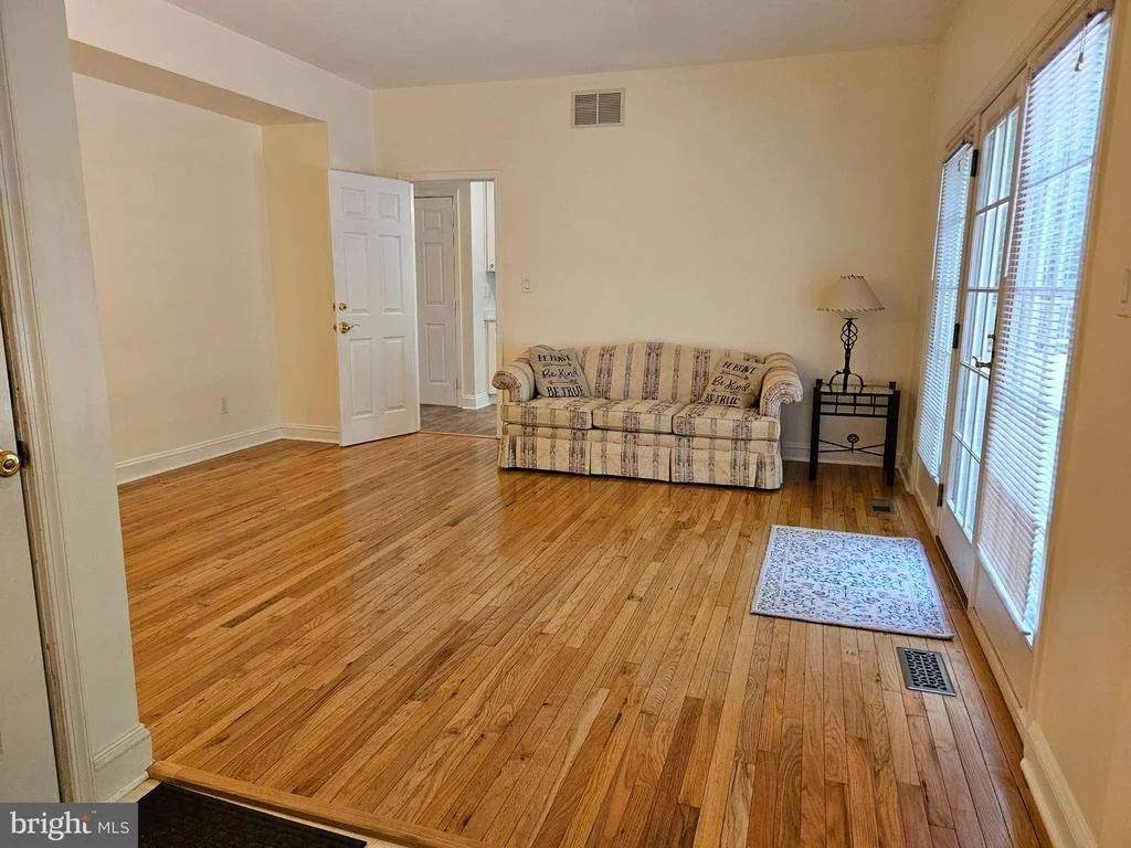 Photo of 1711 RITCHIE HIGHWAY