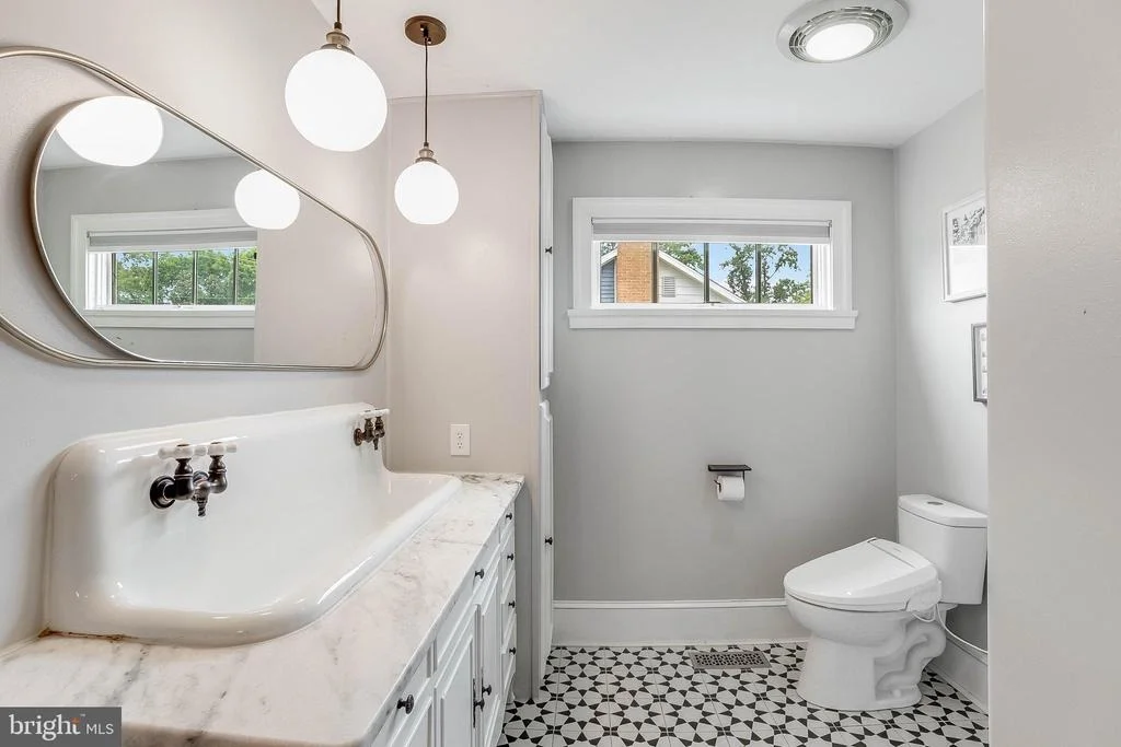Photo of 30328 SEAFORD ROAD