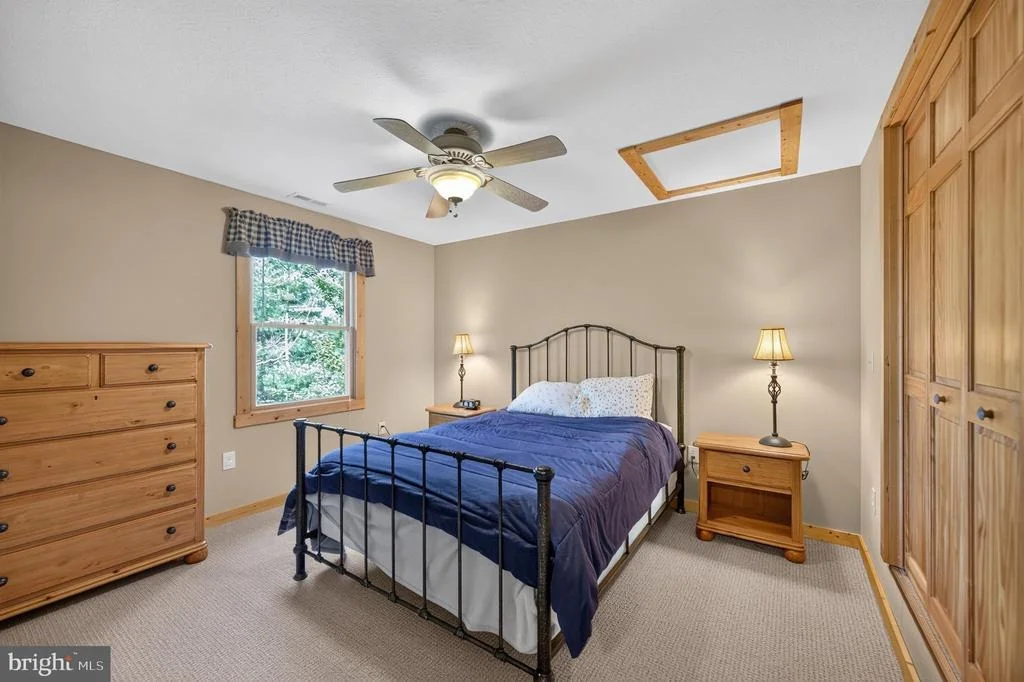 Photo of 14 VICKIE WAY