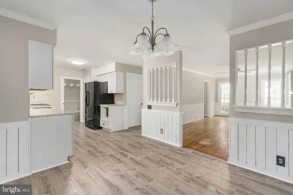 Photo of 9 SANFORD CIRCLE