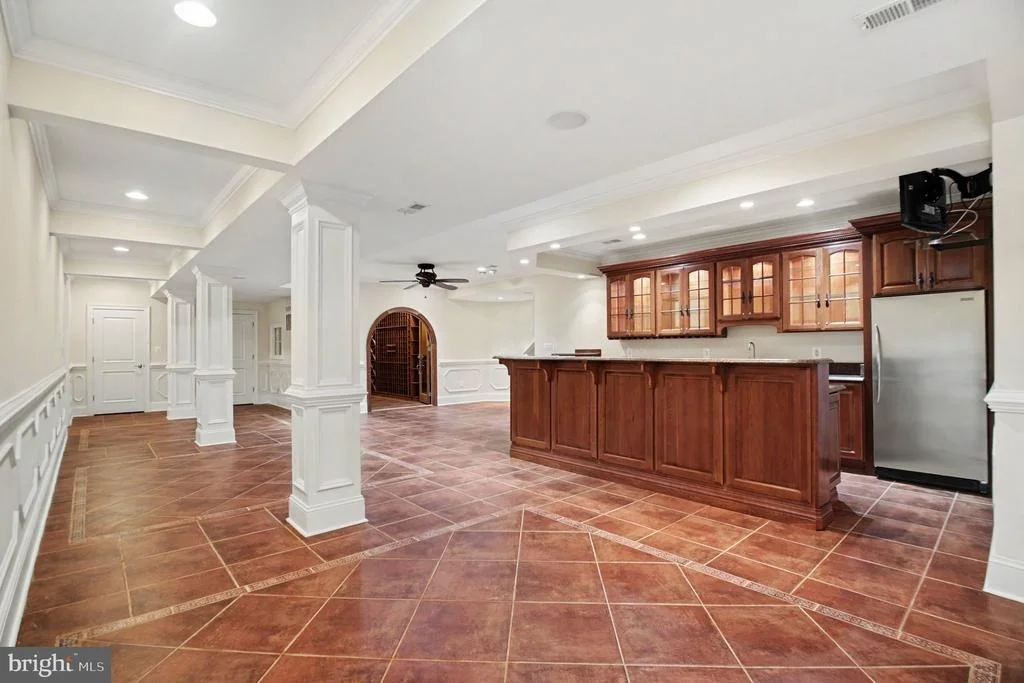 Photo of 5985 SAINT CATHERINES LANE
