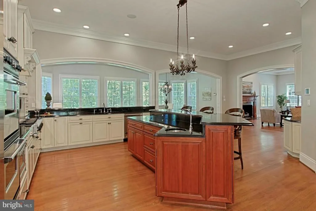 Photo of 421 SENECA ROAD
