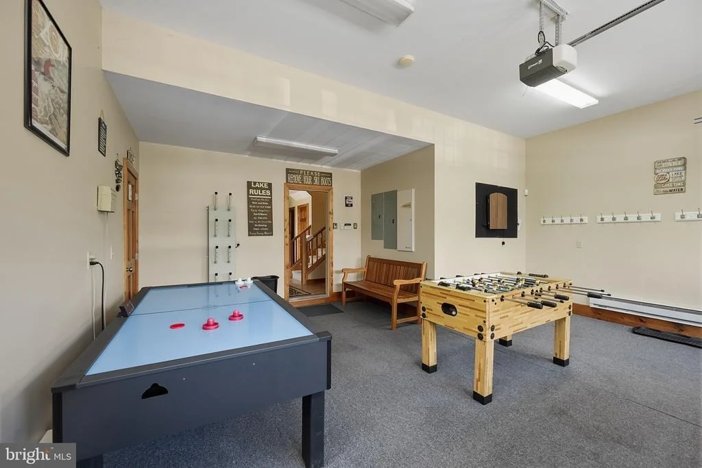 Photo of 250 LAKE POINTE DRIVE