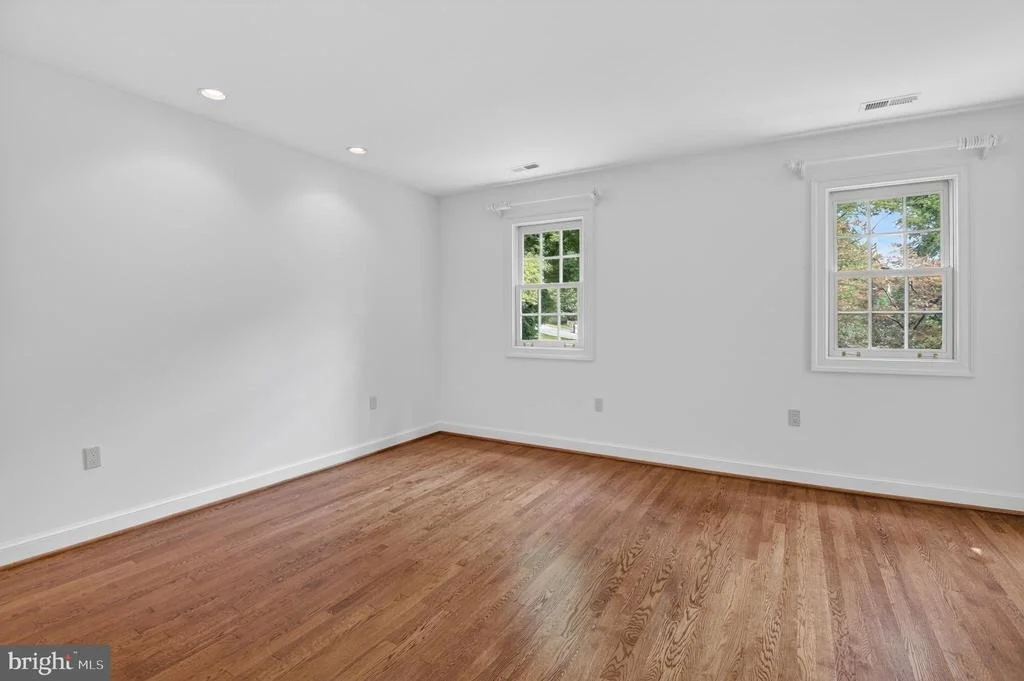 Photo of 11300 TARA ROAD