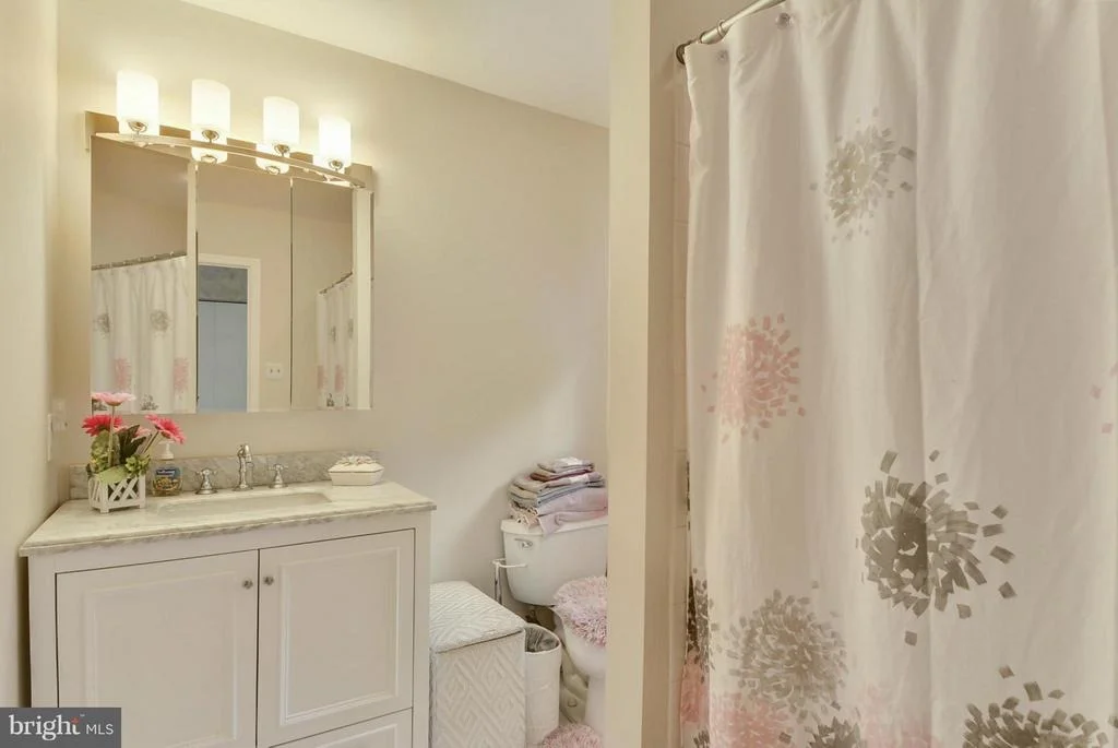 Photo of 21 STONEGATE DRIVE