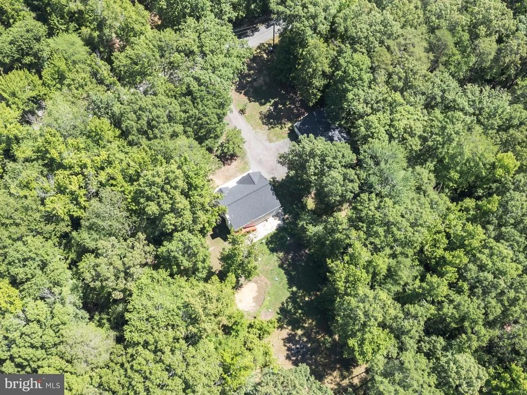 Photo of 2535 SMITH POINT ROAD