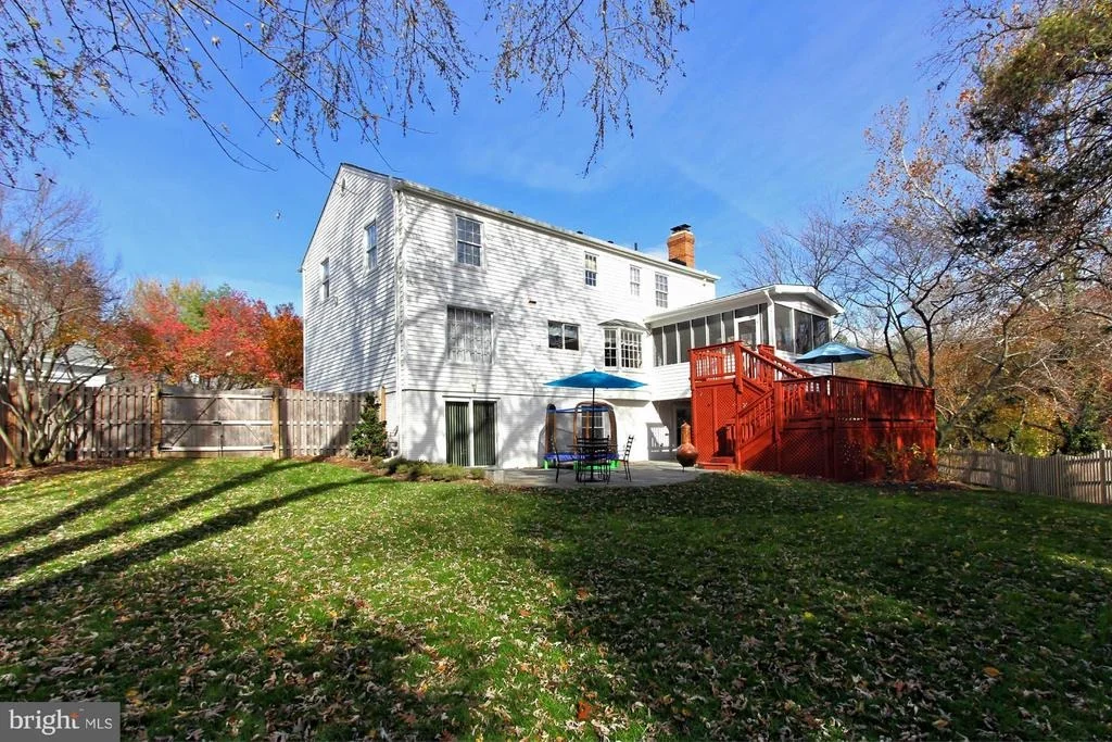 Photo of 4004 FEATHERSTONE PLACE