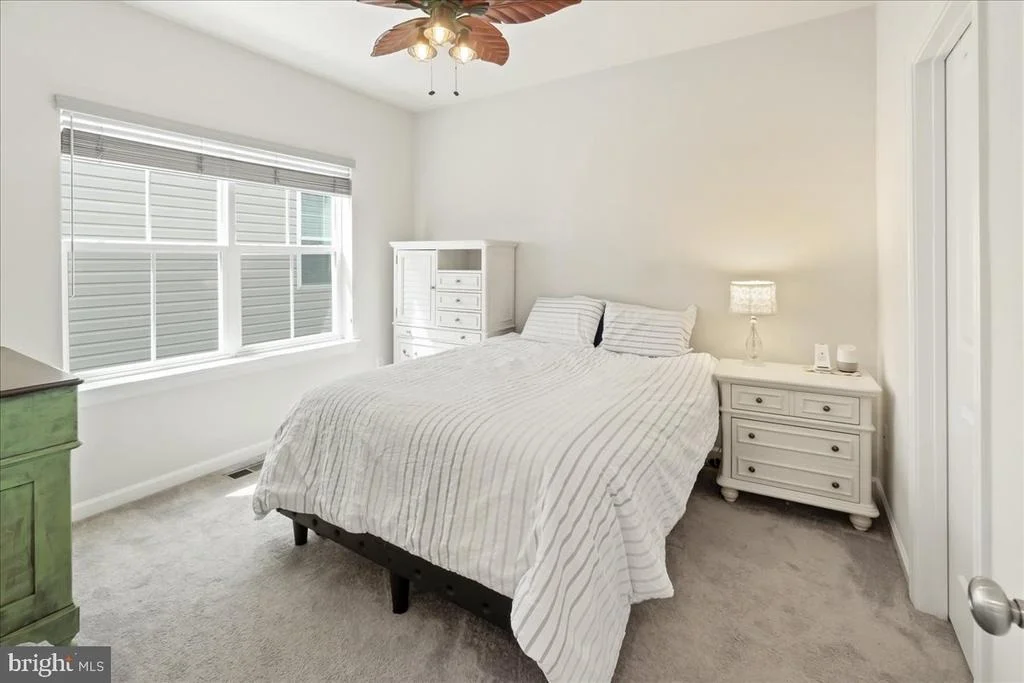 Photo of 5211 CONTINENTAL DRIVE