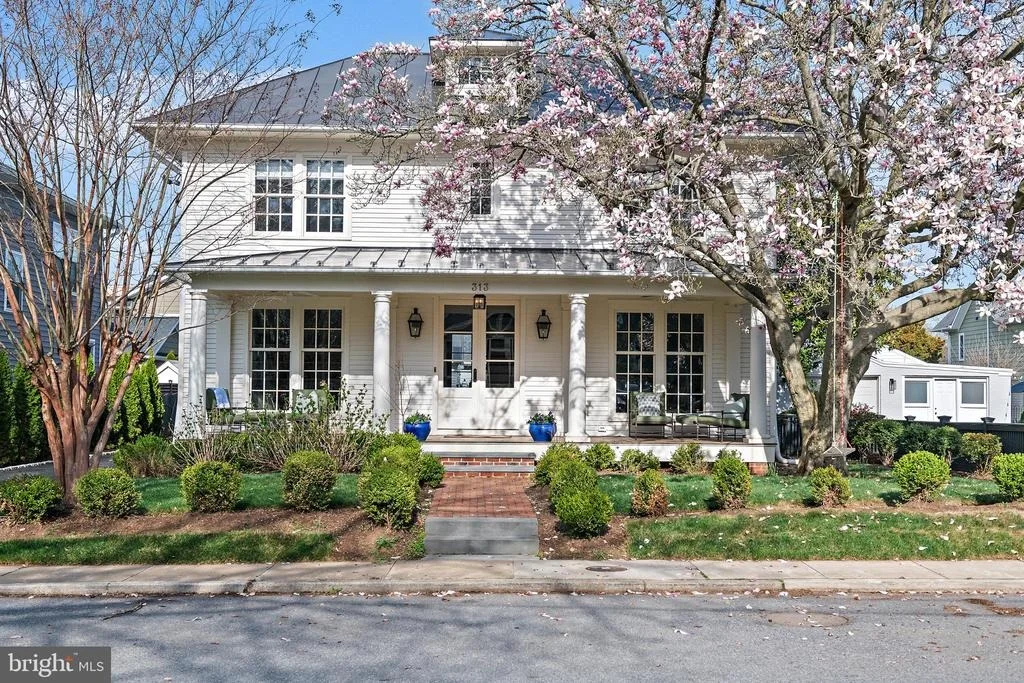 Photo of 313 WASHINGTON STREET