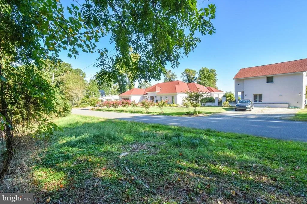 Photo of 6041 HILL ROAD