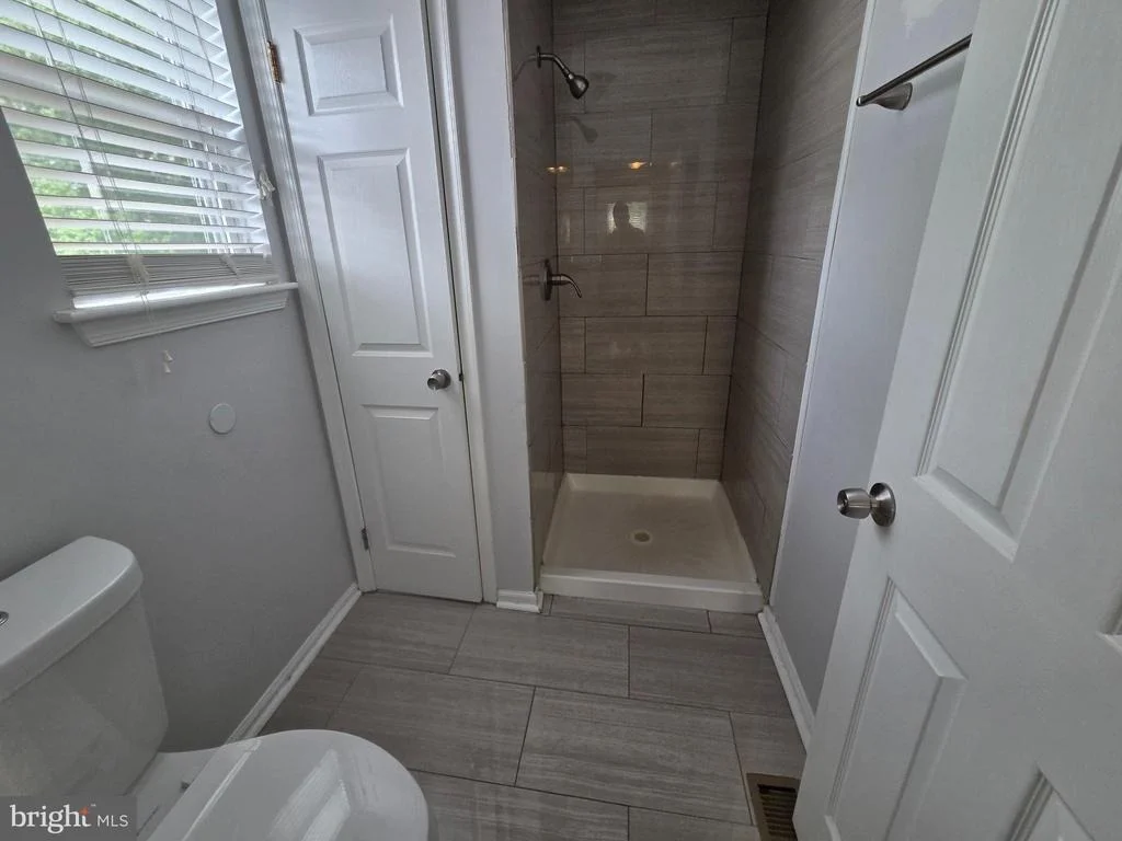 Photo of 20 FOX HOLLOW LANE