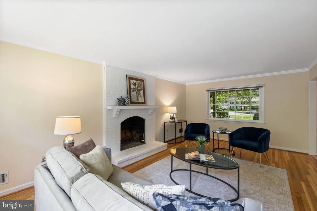 Photo of 7710 HUNTMASTER LANE