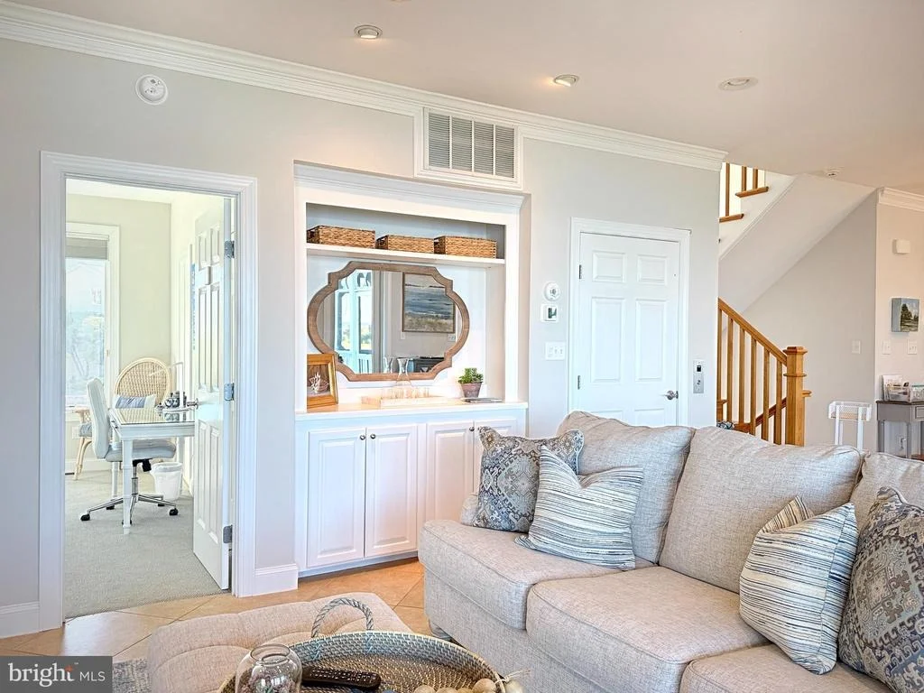 Photo of 40081 OCEANSIDE DRIVE