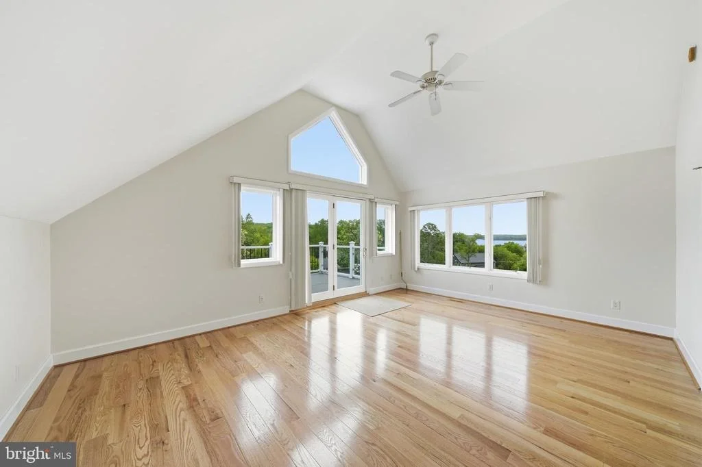 Photo of 160 CLIFFVIEW DRIVE
