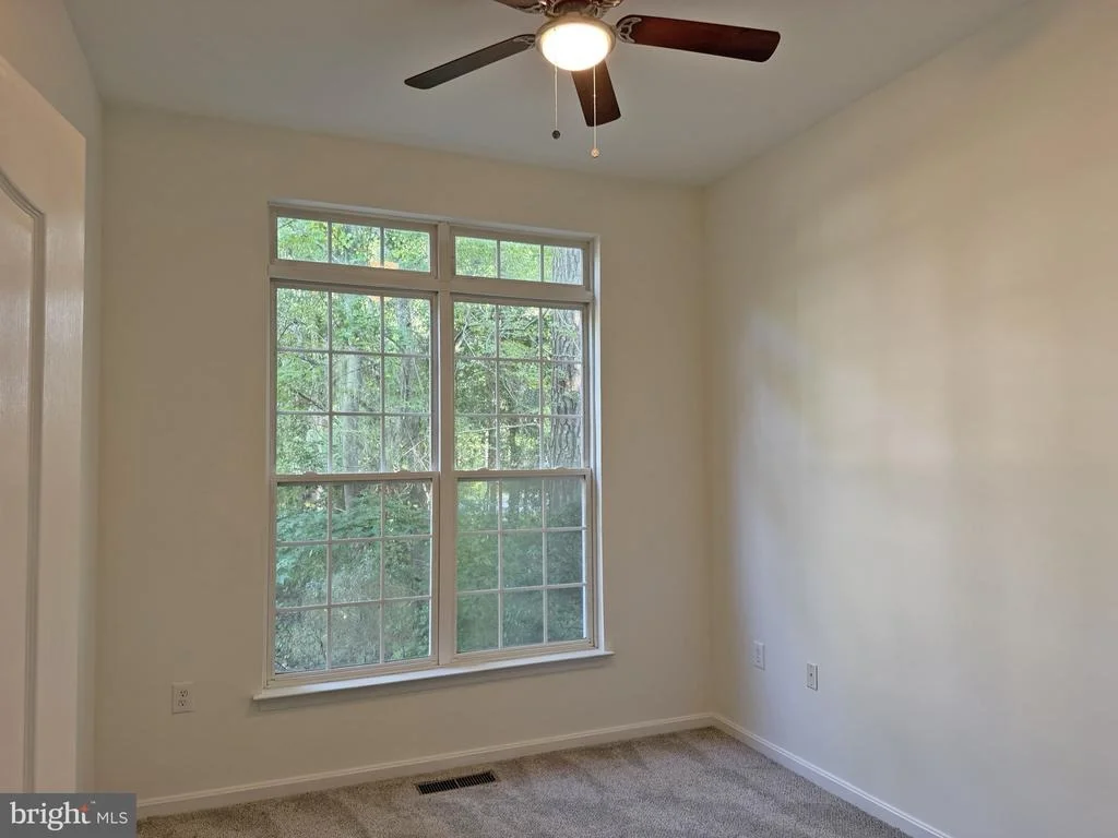 Photo of 1 FREEPORT LANE