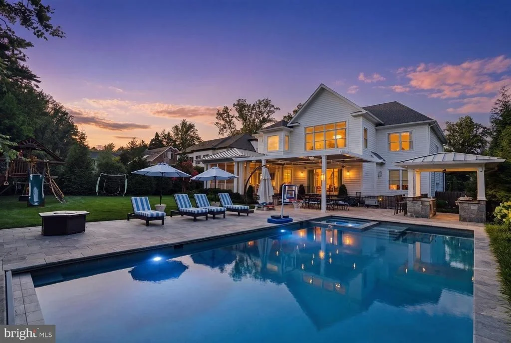 Photo of 6909 ARBOR LANE