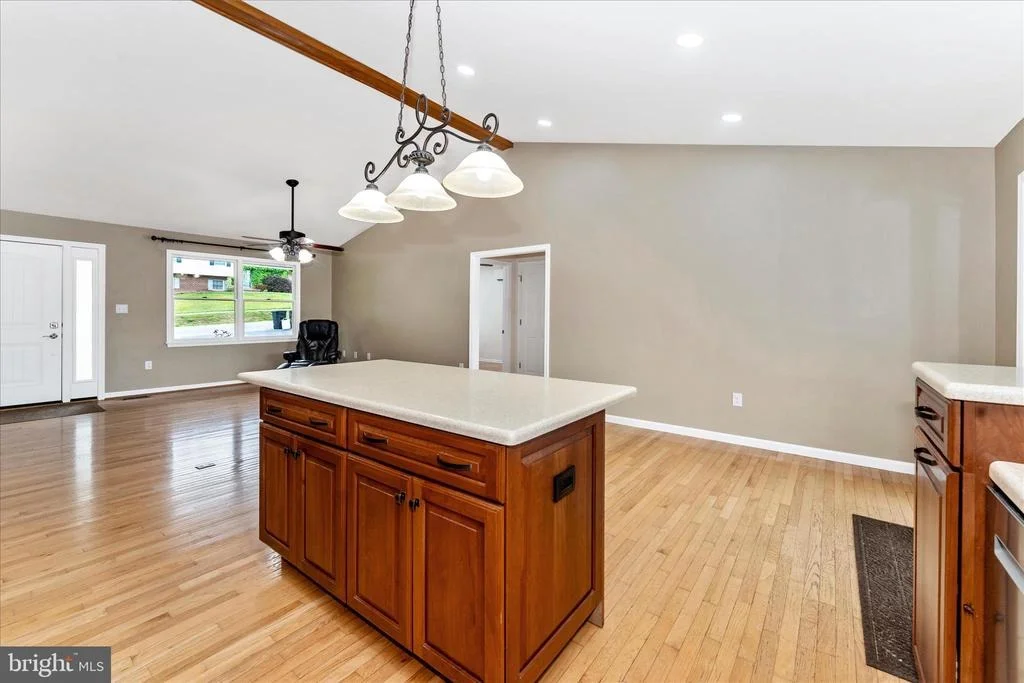 Photo of 31 AMANDA DRIVE