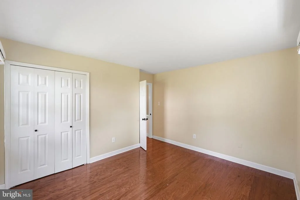 Photo of 14005 BETHPAGE LANE