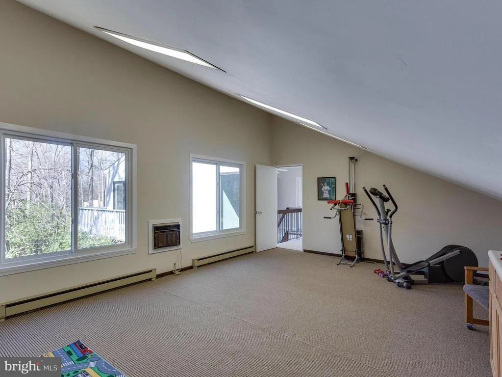 Photo of 11910 BENNETT ROAD