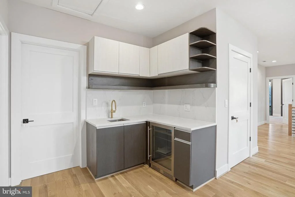 Photo of 1805 FRANKLIN AVENUE