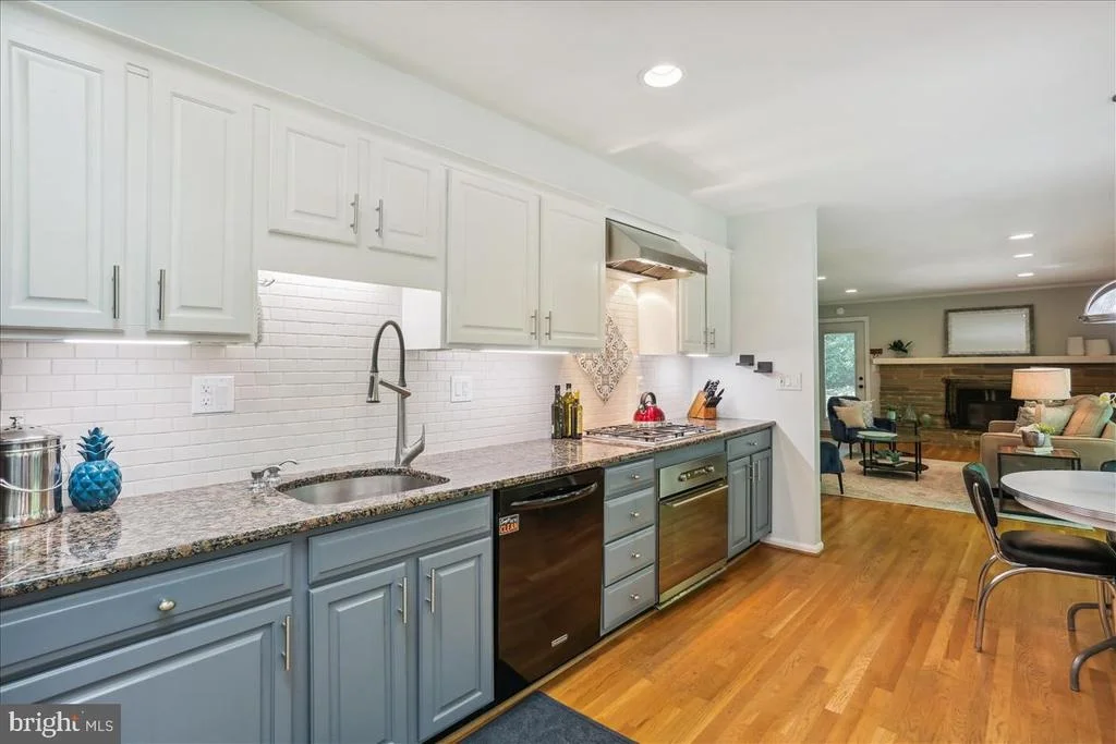 Photo of 17817 CADDY DR