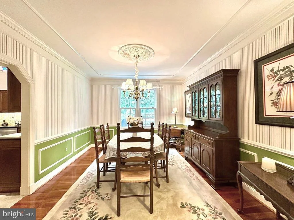 Photo of 616 SILVERSTONE COURT