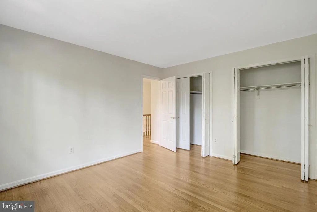 Photo of 8517 ELECTRIC AVE