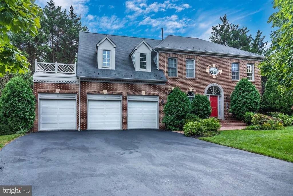 Photo of 143 MISSION DRIVE
