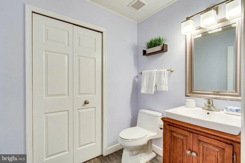 Photo of 1399 PARK LAKE DRIVE