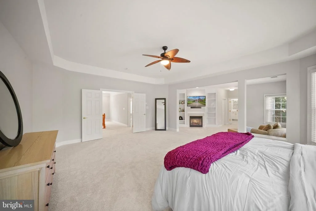 Photo of 43916 RIVERPOINT DRIVE