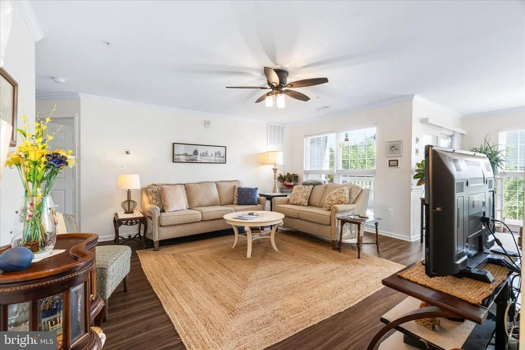 Photo of Unit 2C at 2507 SHELLEY CIRCLE