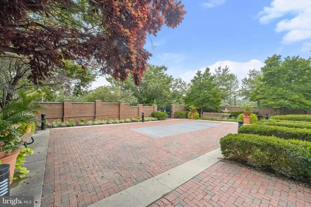 Photo of 11047 MARTHA WAY